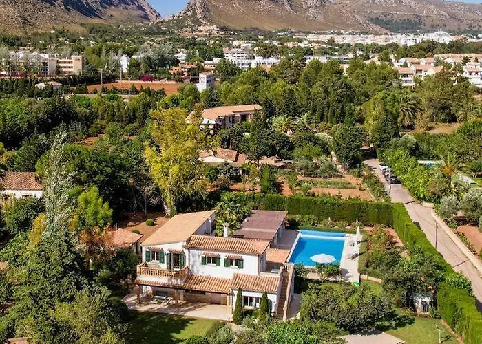 Villa La Telaranya - Luxury Villa With Heated Pool Close To Port Pollenca