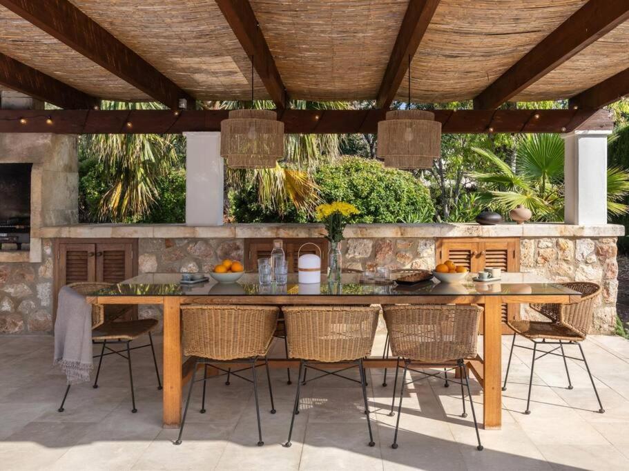 Villa La Telaranya - Luxury With Heated Pool Close To Port Pollenca Port de Pollença
