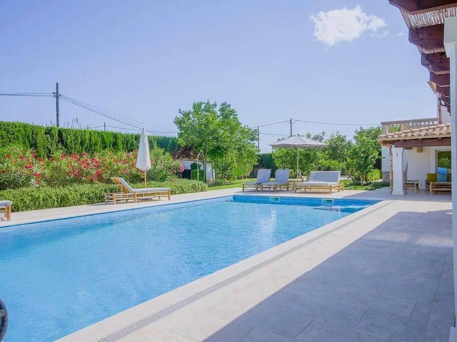 La Telaranya - Luxury With Heated Pool Close To Port Pollenca Port de Pollença